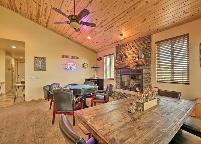Deck & Views: Dog-Friendly Cabin In Show Low!
