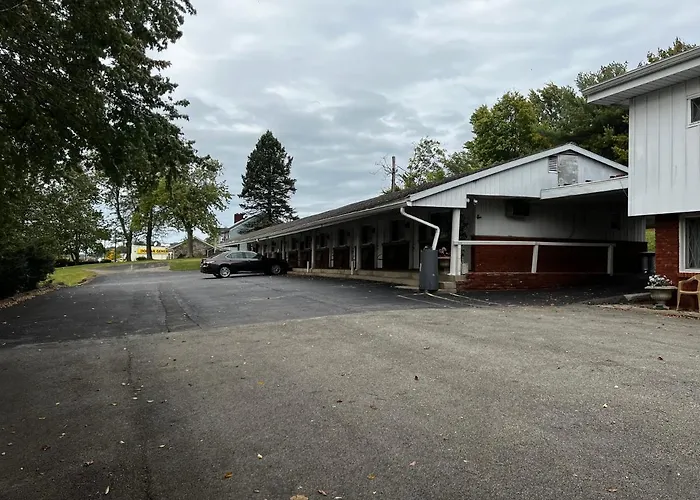 Hopwood Motel