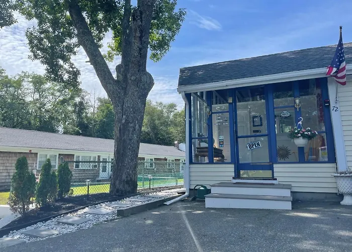 La Plaza Del Sol Motel