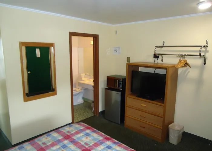 Tower Motel
