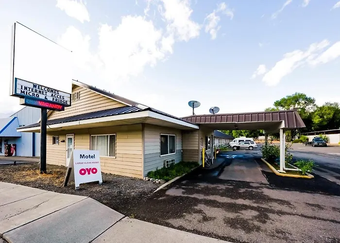 Oyo Riverside Inn John Day Or