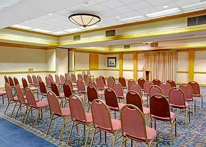 Days Inn Lake Norman