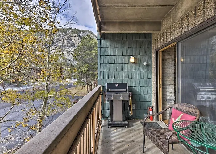 Steps To Ski Shuttle! Frisco Condo W/ Indoor Pool