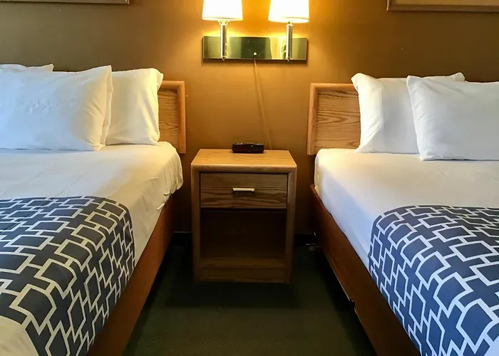 Travelodge By Wyndham Powell