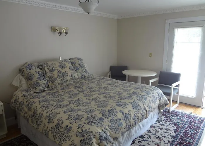Caris Landings Inn By The Sea
