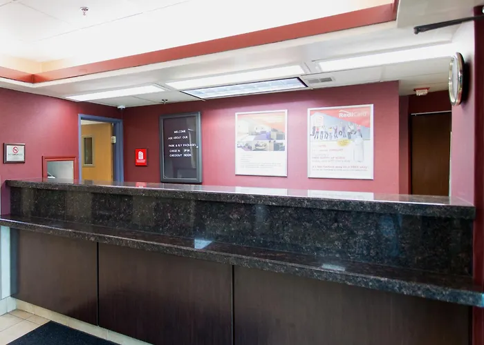 Travelodge By Wyndham Romulus Detroit Airport