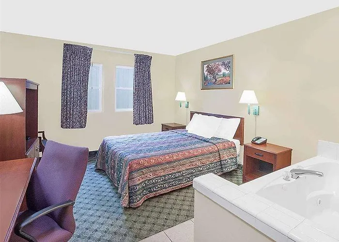 Knights Inn Kalamazoo