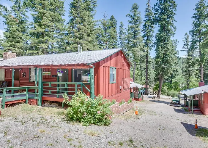 The Cabins At Cloudcroft