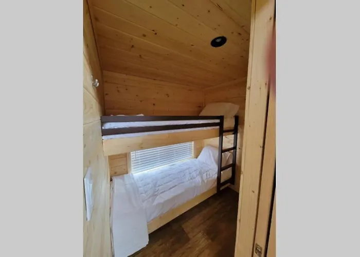 079 Tiny Home Nr Grand Canyon South Rim Sleeps 8