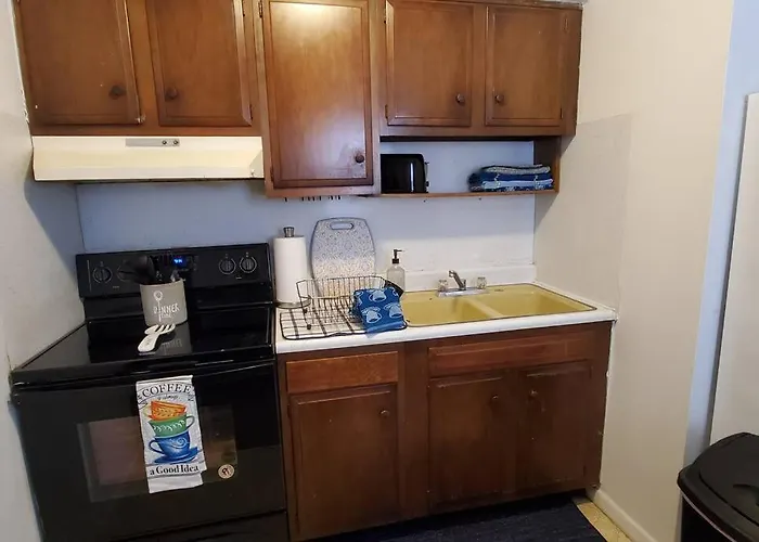 Trenton'S Apartment On First