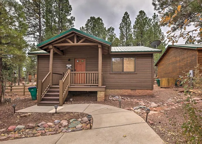 Trail Access: Pet-Friendly Cabin In Show Low!