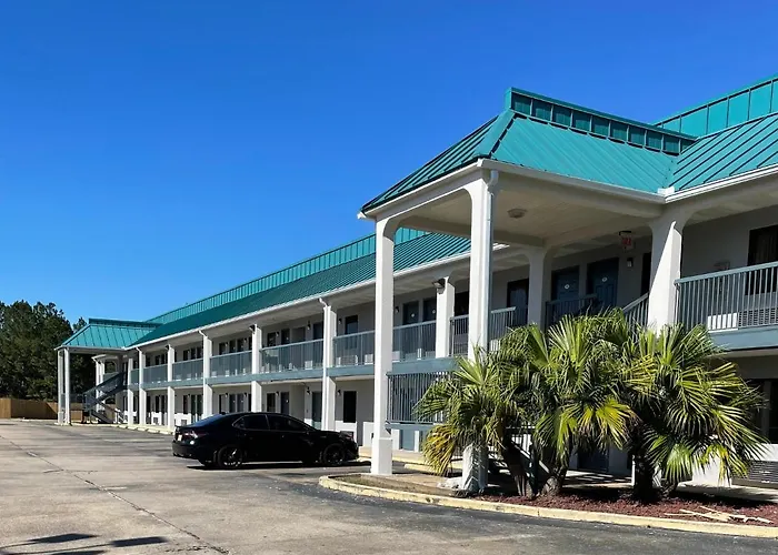 Baymont By Wyndham Biloxi - Ocean Springs