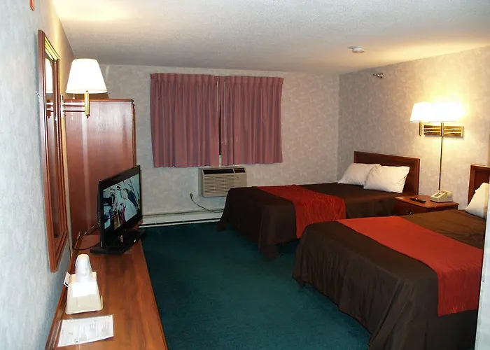 Bangor Inn & Suites