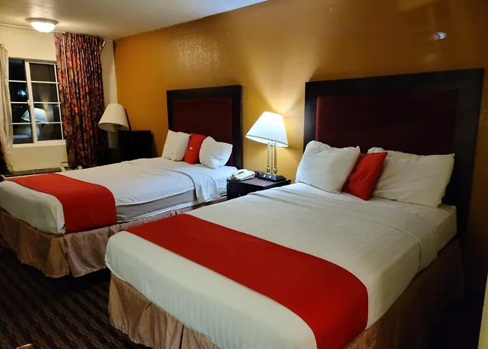 Budget Host Inn