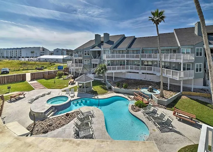 Pool W/ Spa! Beachfront Condo In Port Aransas