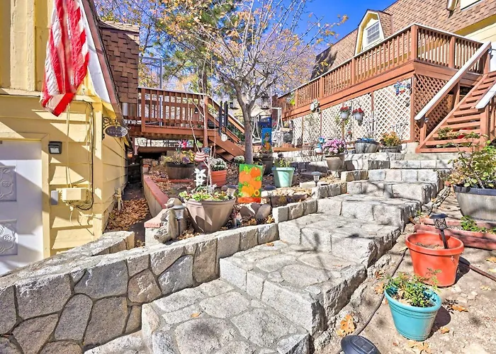 Lake Arrowhead Studio Near Hiking W/ Hot Tub
