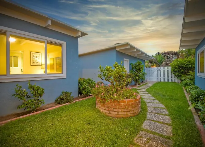 Oceanfront Villa With Private Beach Access, Remodeled Kitchen