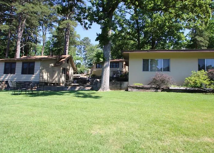 Edgewater Resort Cottage #1
