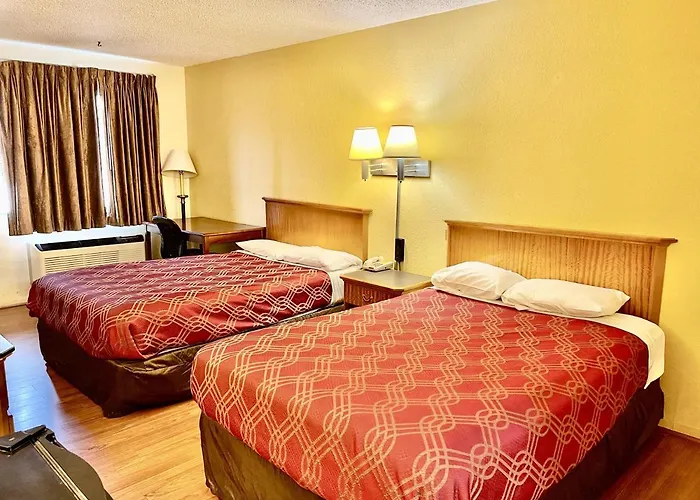 Econo Lodge Waynesburg