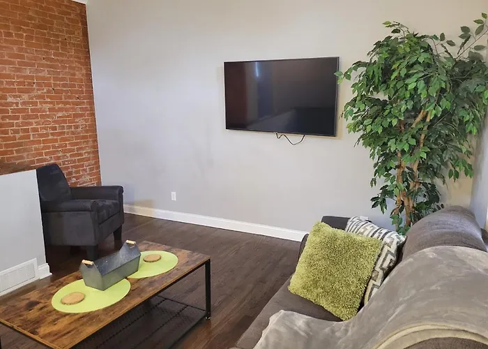 Fresh Modern Industrial Split Level