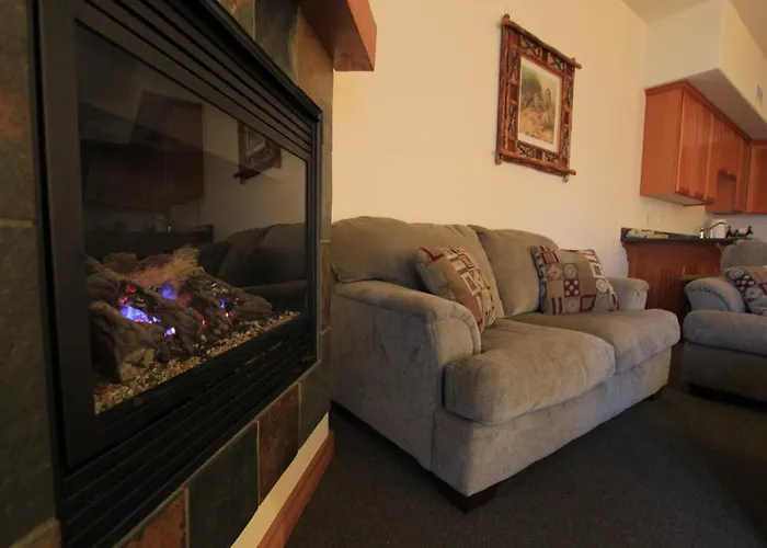 Lodge At Sandpoint