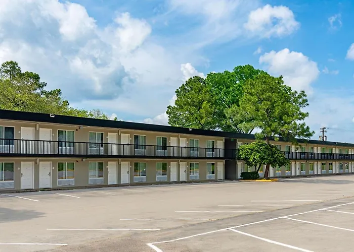 Rodeway Inn Huntsville West