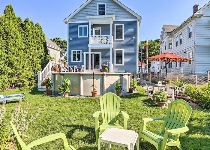 New London Hideaway Near Beaches & Local Spots!