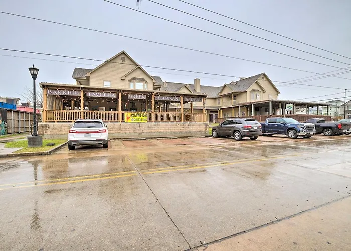 Apt W/ Balconies - Steps To Kemah Boardwalk!