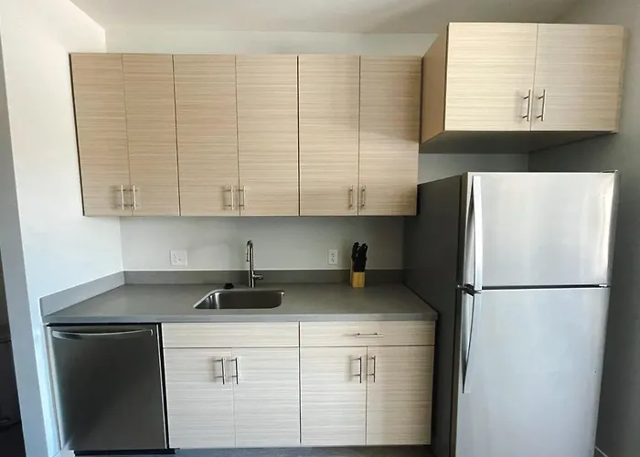 Sleepover Studio Apartments Des Moines