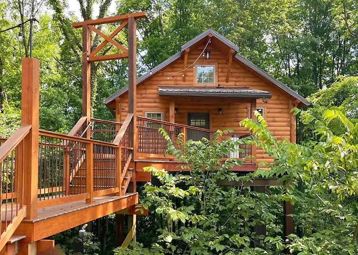 Treehouse #0 By Amish Country Lodging