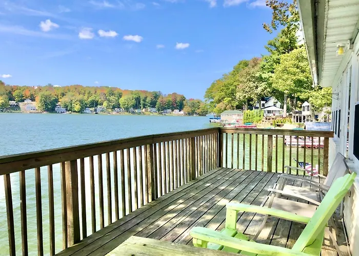 Lake Front Home Near Peek'N Peak