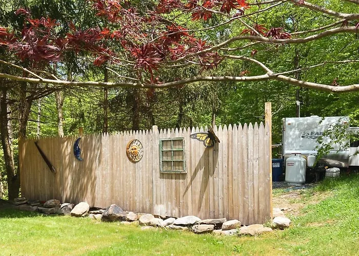 Rv Adventure Roscoe Pet Friendly