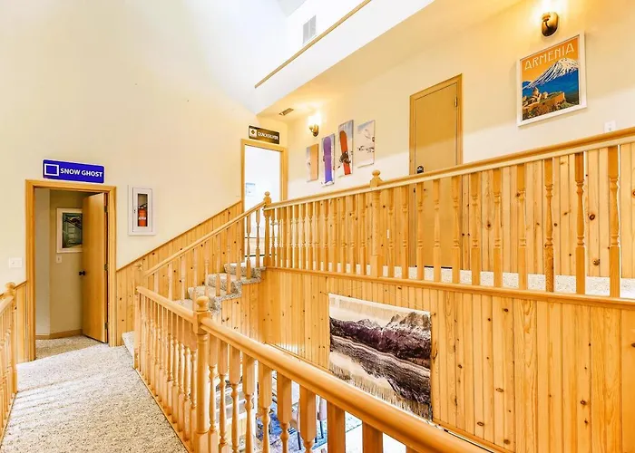 Sunspot Lodge - Schweitzer Mountain