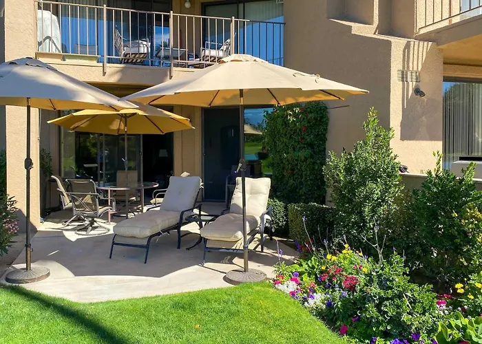 Near Golfing: Palm Desert Condo W/ Pool Access!
