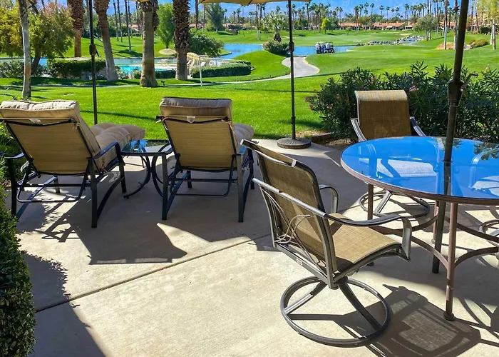 Near Golfing: Palm Desert Condo W/ Pool Access!