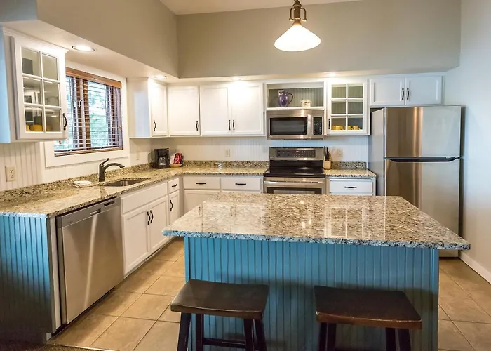Bay Colony Unit 771 - Upper Level