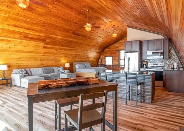 Seneca Lake Getaway