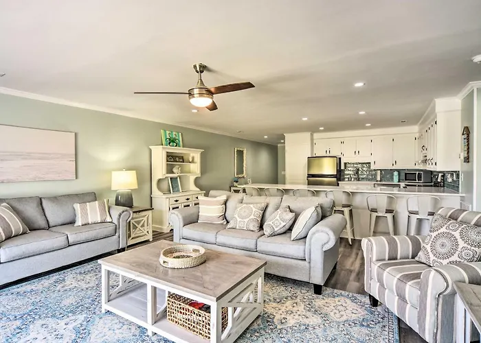 Sunny Edisto Island Duplex - Half Mile To Beach!