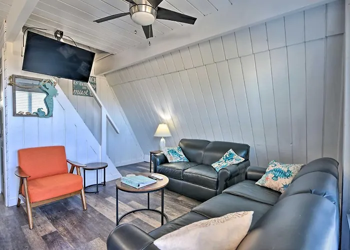 2 Blocks To Surfside Beach: A-Frame Home W/ Deck
