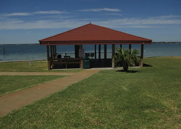 Sunset Harbor Palms 1-309, Great Fall And Winter Rates, Fishing Pier
