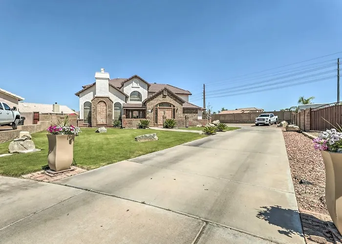 2 Mi To Dtwn Gilbert! Snowbird Escape W/ Pool