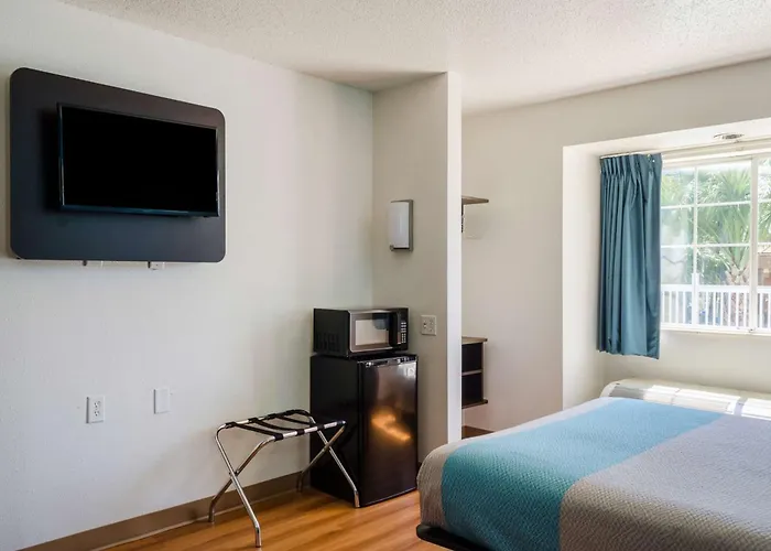 Motel 6-Mobile, Al