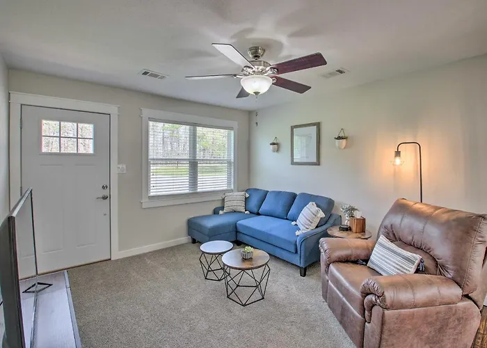 Cozy Hideaway Near Lake Ouachita & Hot Springs!