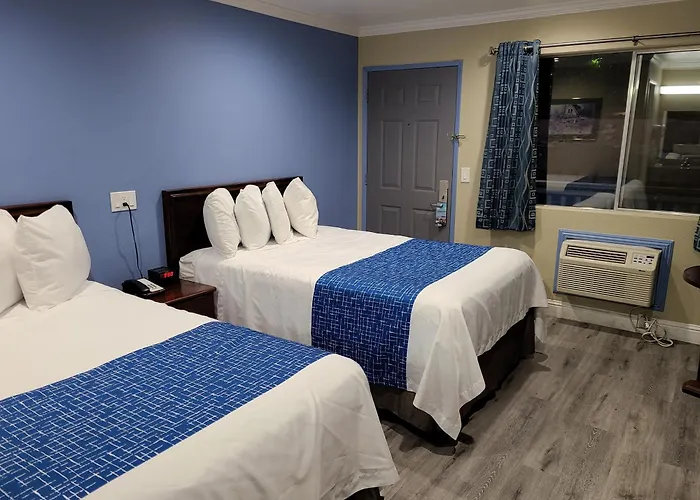 Travelodge By Wyndham Clearlake