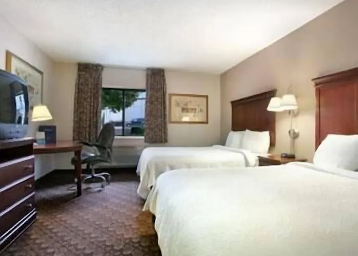 Baymont By Wyndham Sioux Falls