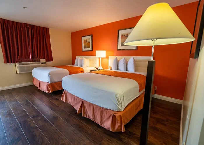 Howard Johnson By Wyndham Buena Park