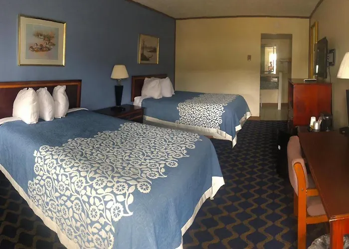 Aderi Hotel Lewisburg