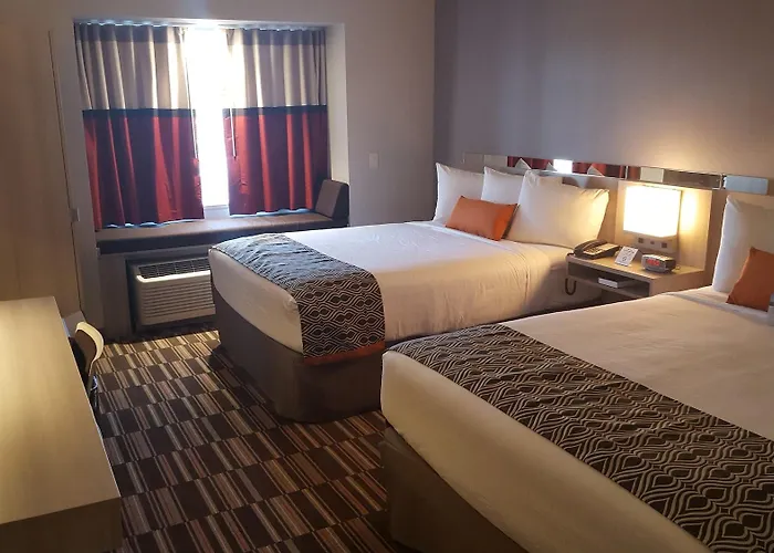 Microtel Inn & Suites By Wyndham Perry