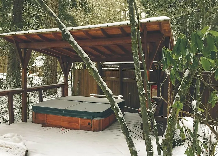 River View Cabin - Meredith Lodging