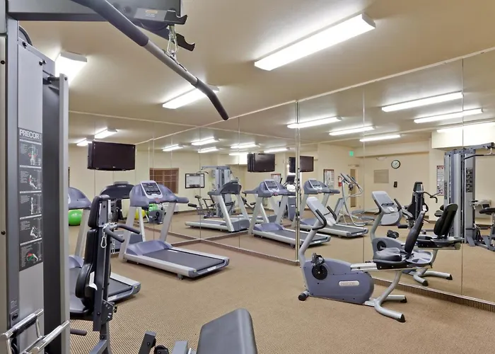 Candlewood Suites Lakewood, An Ihg Hotel